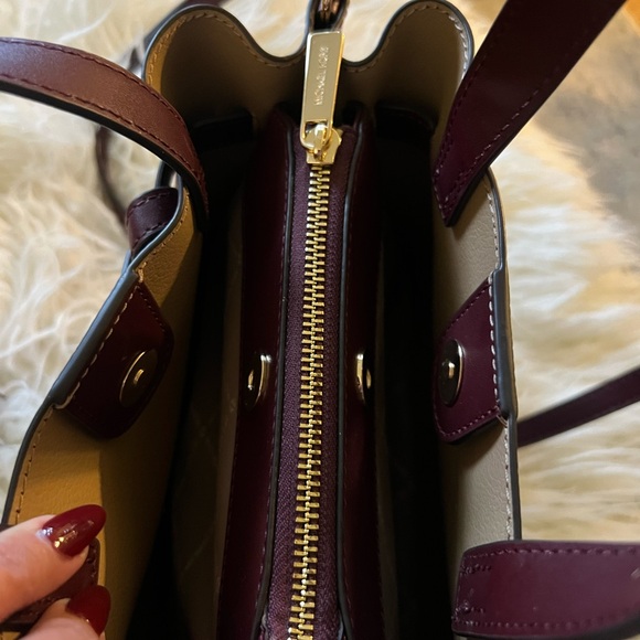 Michael Kors handbag Emelia Oxblood - Picture 3 of 9